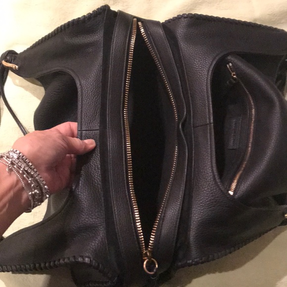 Gorgeous travel or large shoulder bag - Picture 5 of 9